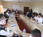 सर्वदलीय  सर्वपक्षीय बैठक, निर्माण व्यवसायीलाई समयमै काम सम्पन्न गर्न निर्देशन