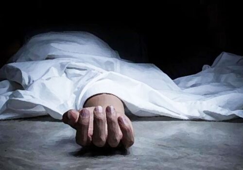 सल्यानमा घर ढलान गर्ने क्रममा छतबाट लडेर एक जनाको मृत्यु
