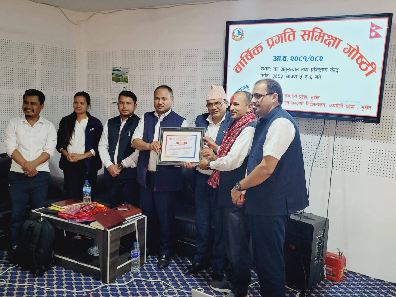 वार्षिक कार्यसम्पादनमा उद्योग तथा उपभोक्ता हित संरक्षण कार्यालय सल्यान प्रथम