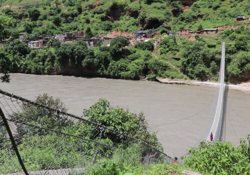 झोलुंगे पुल भासिएको चार वर्ष बित्दा पनि मर्मत तथा पुनर्निर्माण भएन