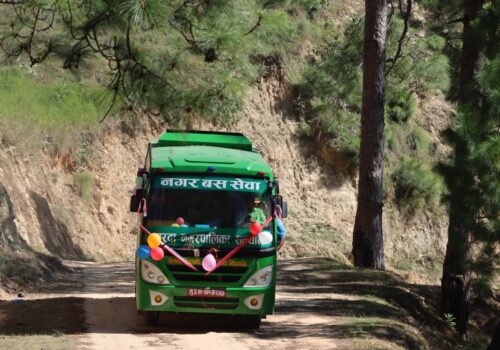 सल्यानको शारदामा पहिलो पटक नगर बस सञ्चालनमा