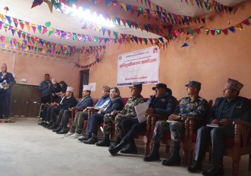 सल्यानमा निर्वाचनमा खटिने मतदान अधिकृत तथा सहायक मतदान अधिकृतलाई तालिम