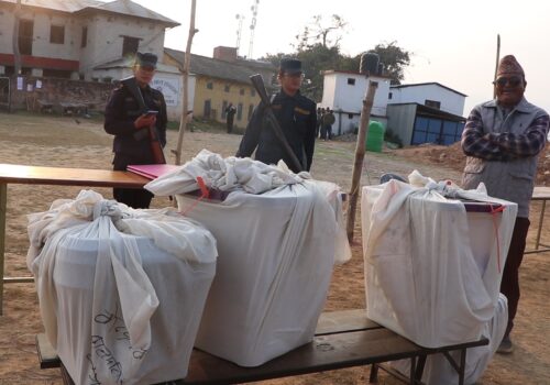 सल्यानमा करिब ५२ प्रतिशत मतदान